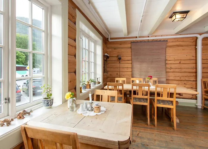 Jaunsen Gjestgjevarstad *