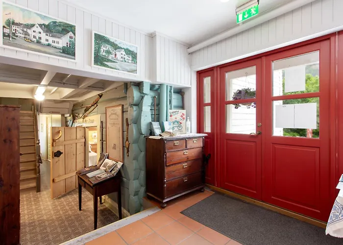 Jaunsen Gjestgjevarstad Han/Misafirhane Granvin